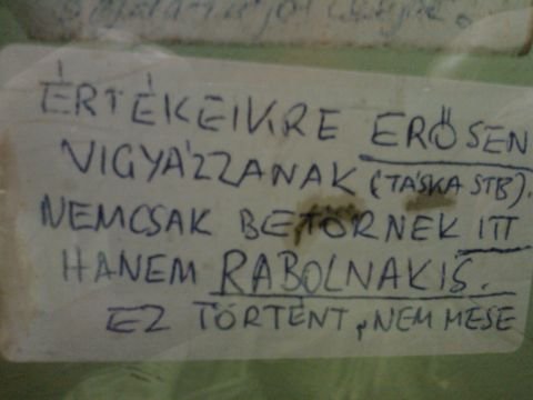 falragaszok betörnek