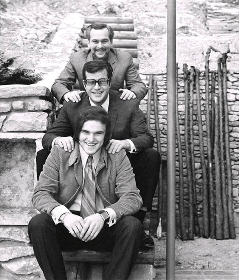 Gundel unokák_Bújtor_Latinovics_Frenreisz